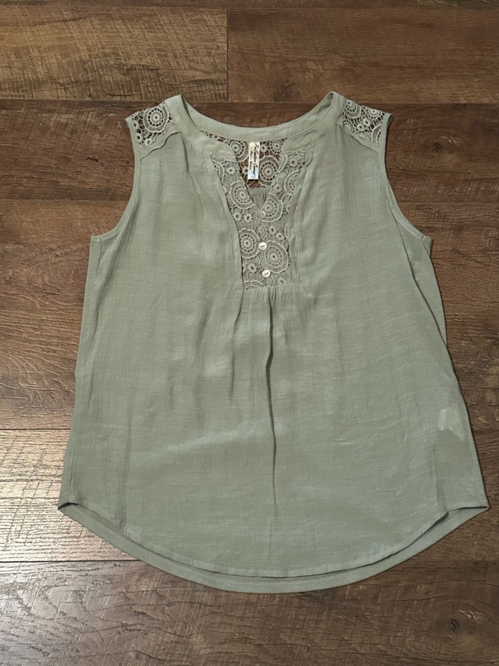 PerSeption Concept Lace-Trim Sleeveless Top in Sage